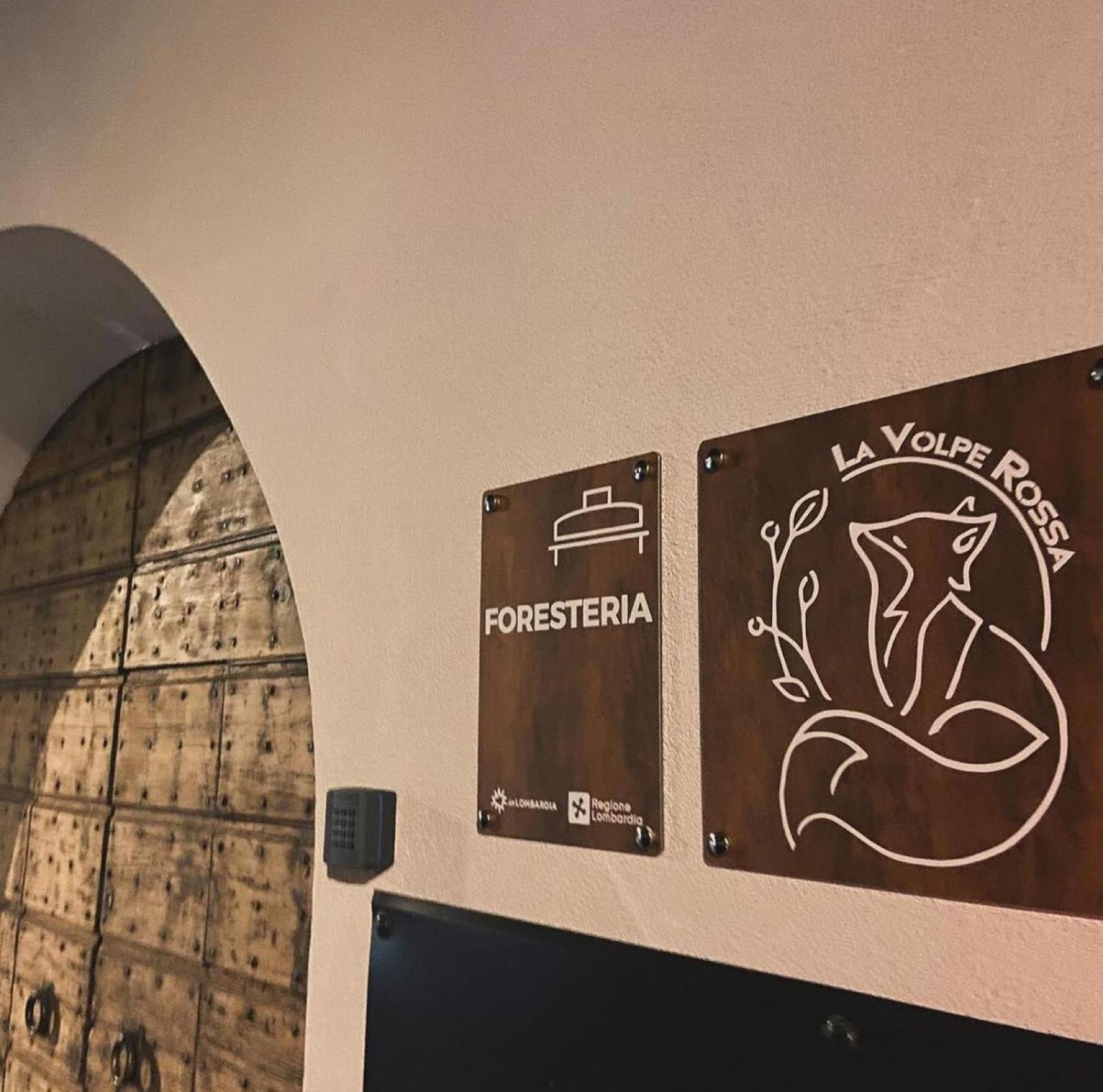 La Volpe Rossa Rooms And Apartments サン・フェリーチェ・デル・ベナーコ エクステリア 写真