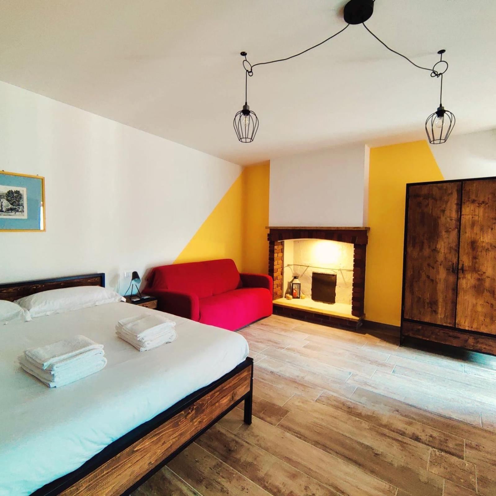 La Volpe Rossa Rooms And Apartments サン・フェリーチェ・デル・ベナーコ エクステリア 写真