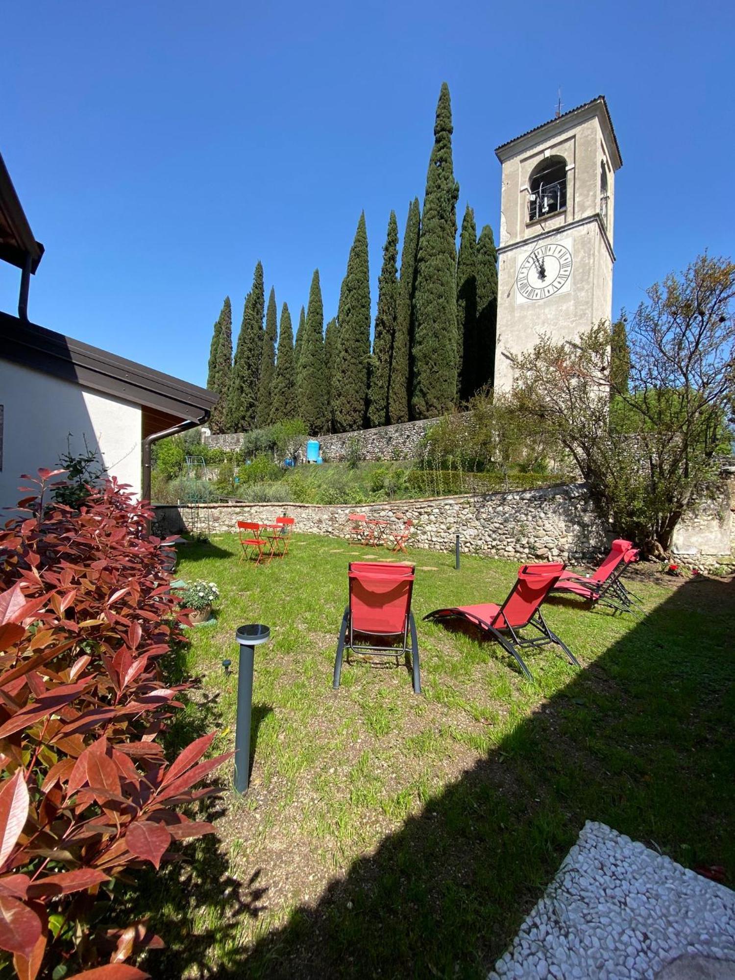 La Volpe Rossa Rooms And Apartments サン・フェリーチェ・デル・ベナーコ エクステリア 写真